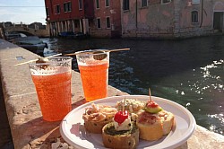 Typical Venetian aperitifs and snacks at Osteria Al Squero - less than 25 metres from the apartment